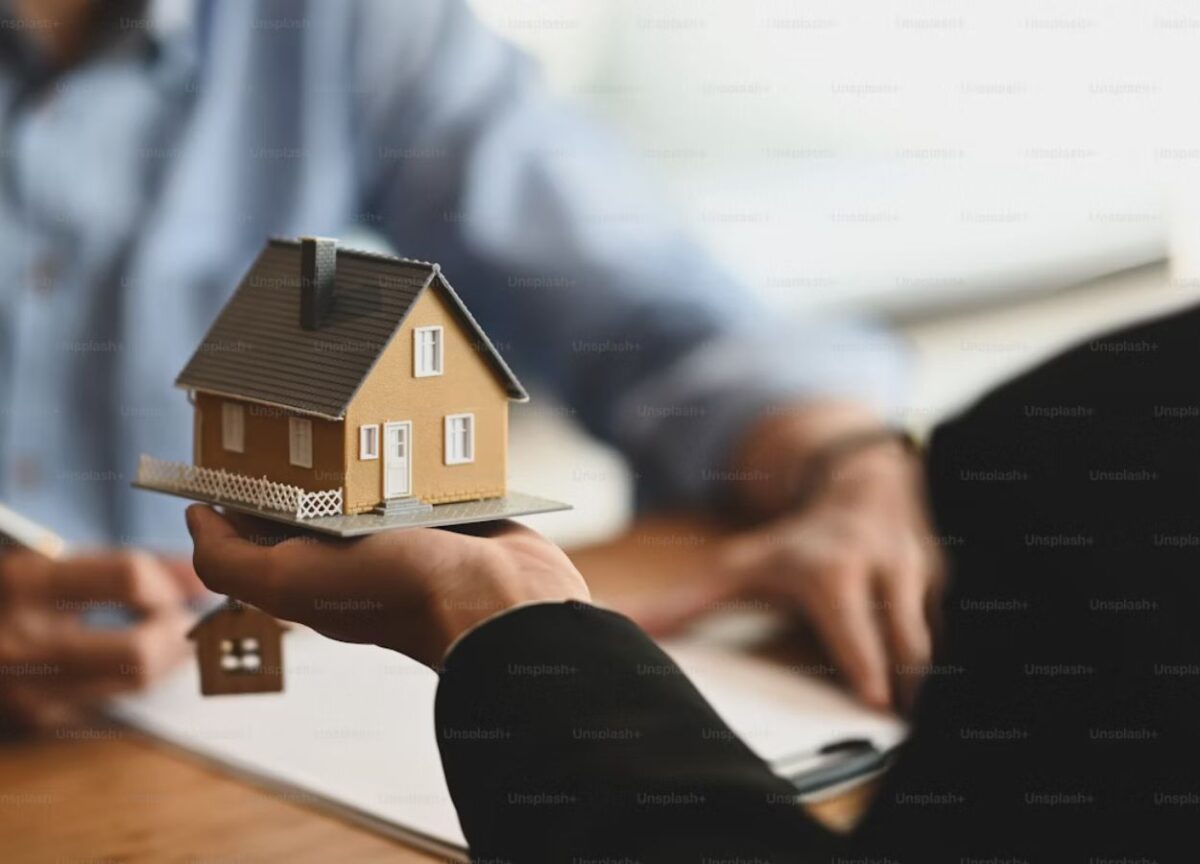 Dịch vụ mua bán nhà đất trọn gói – Giải pháp an toàn và hiệu quả cho mọi giao dịch